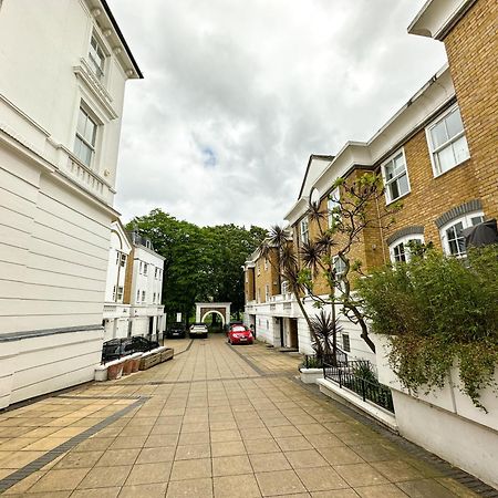 Luxury 3Bedroom Apartment In Thames-Side London Living ภายนอก รูปภาพ