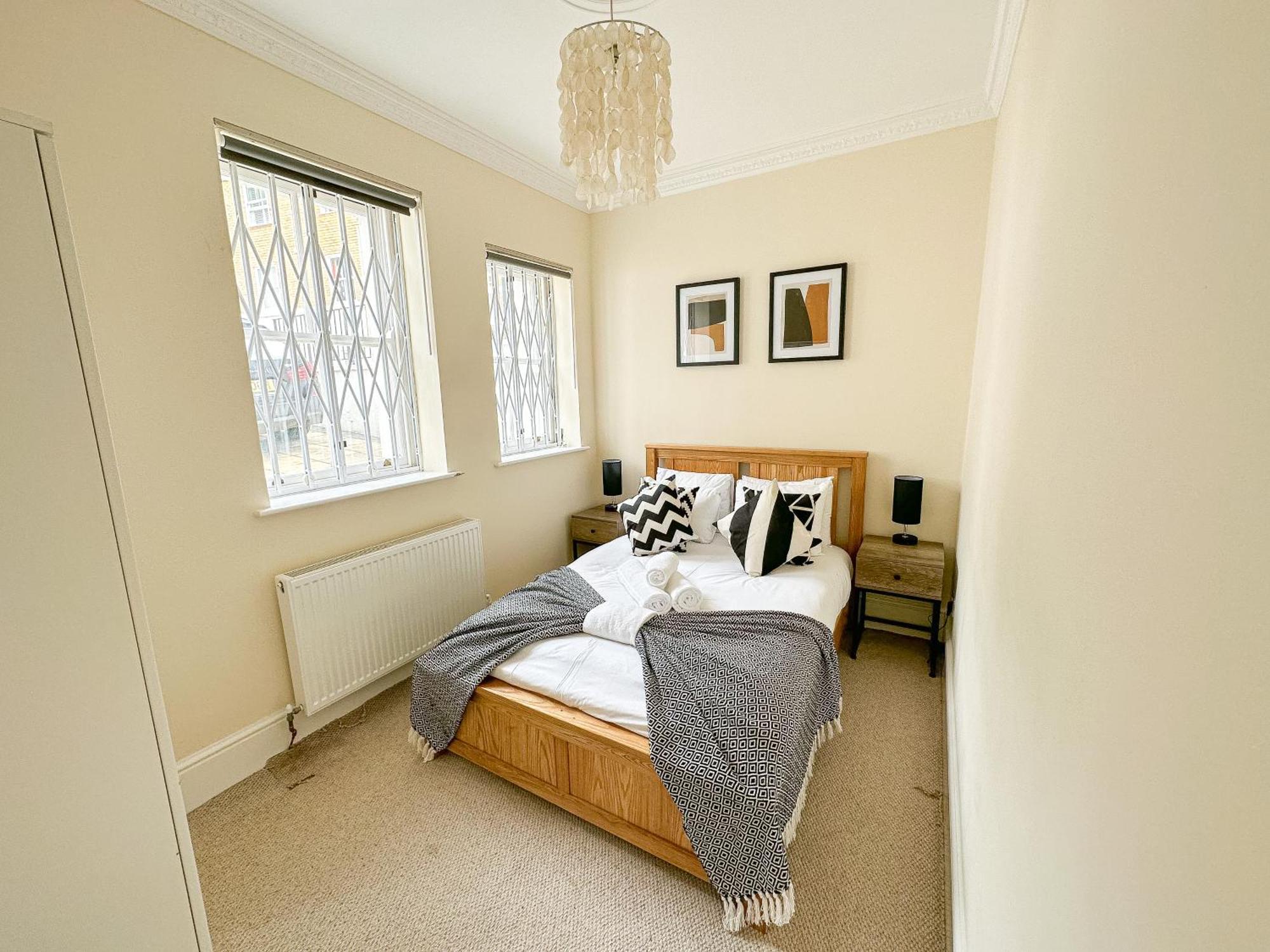 Luxury 3Bedroom Apartment In Thames-Side London Living ภายนอก รูปภาพ