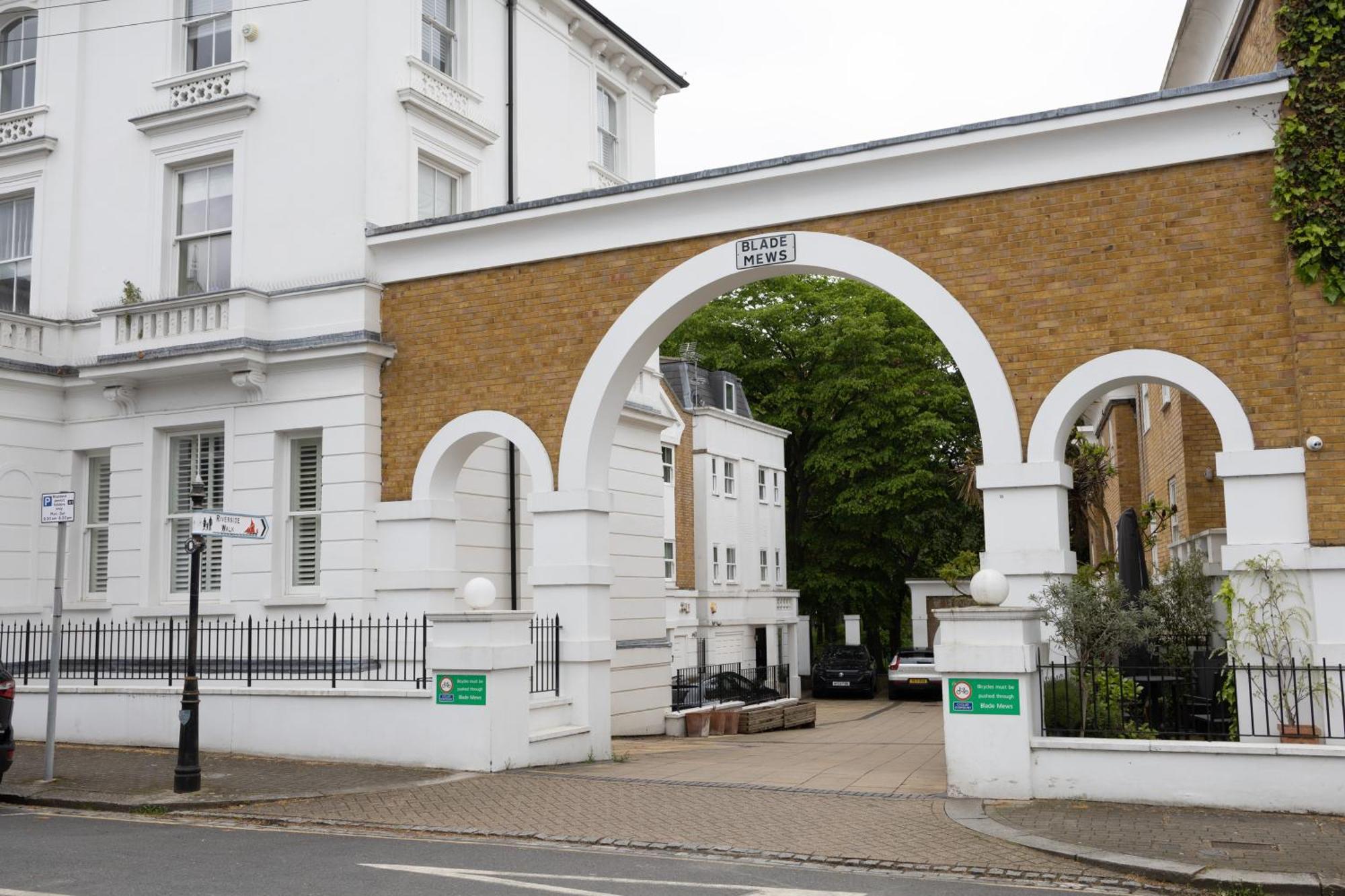 Luxury 3Bedroom Apartment In Thames-Side London Living ภายนอก รูปภาพ
